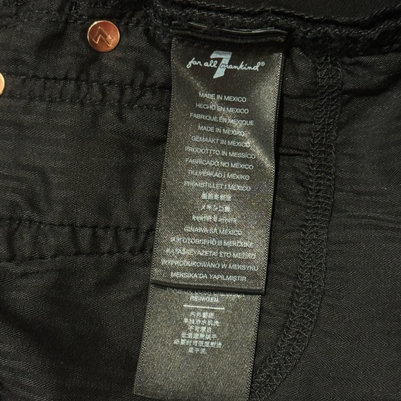 7 for All Mankind High Rise Cutoff Shorts - Picture 6 of 8